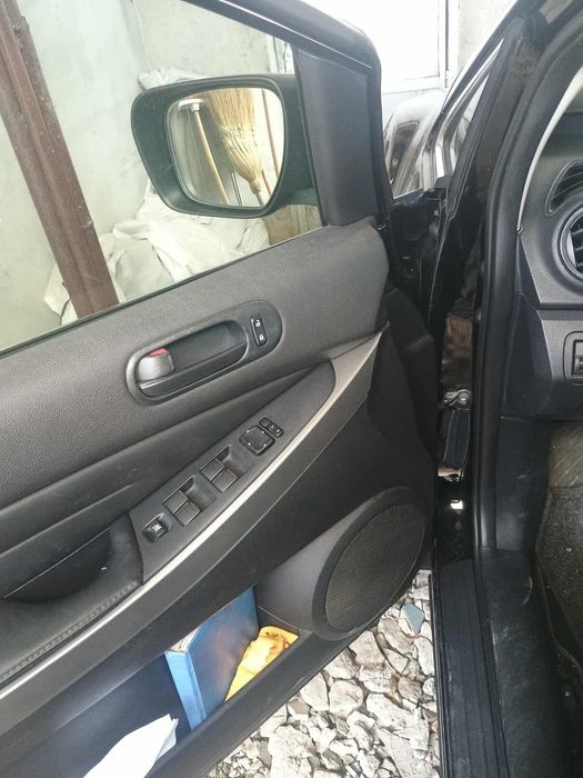 Vând Mazda cx7 din 2012