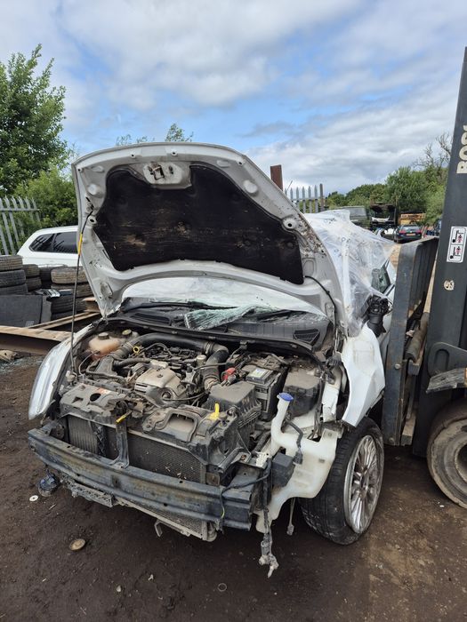 Piese ford fiesta 1.0 ecobost an 2015