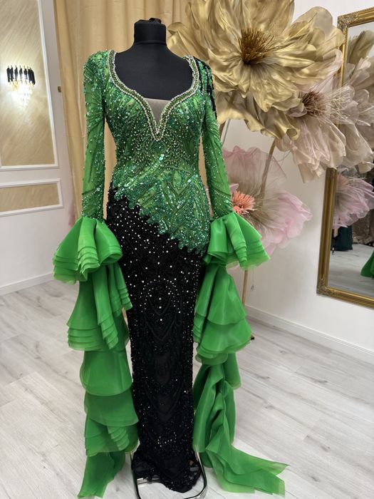 Rochie deosebita/ model exclusivist