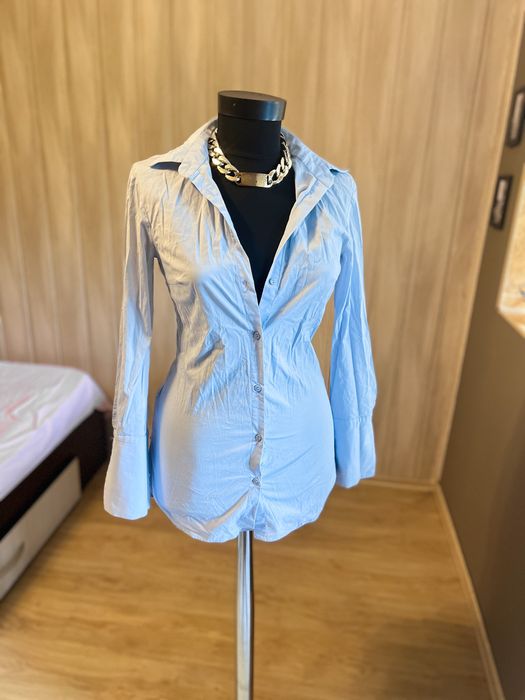 Camasa Zara cu maneca lunga bleu ciel spate decupat xs