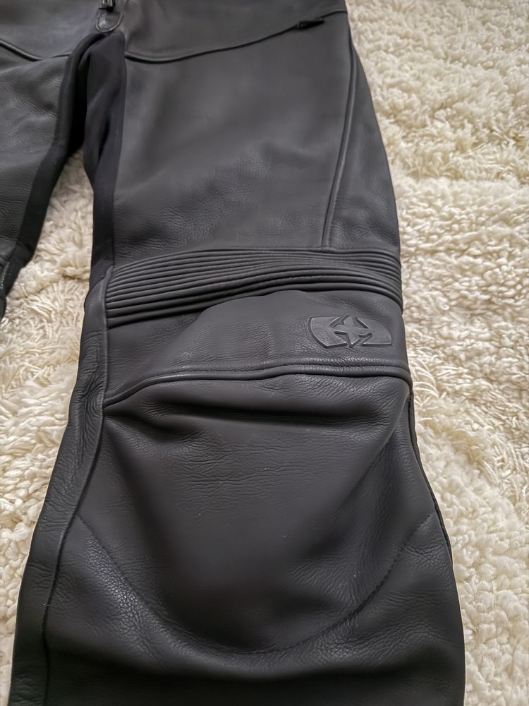 Oxford RST pantaloni piele moto