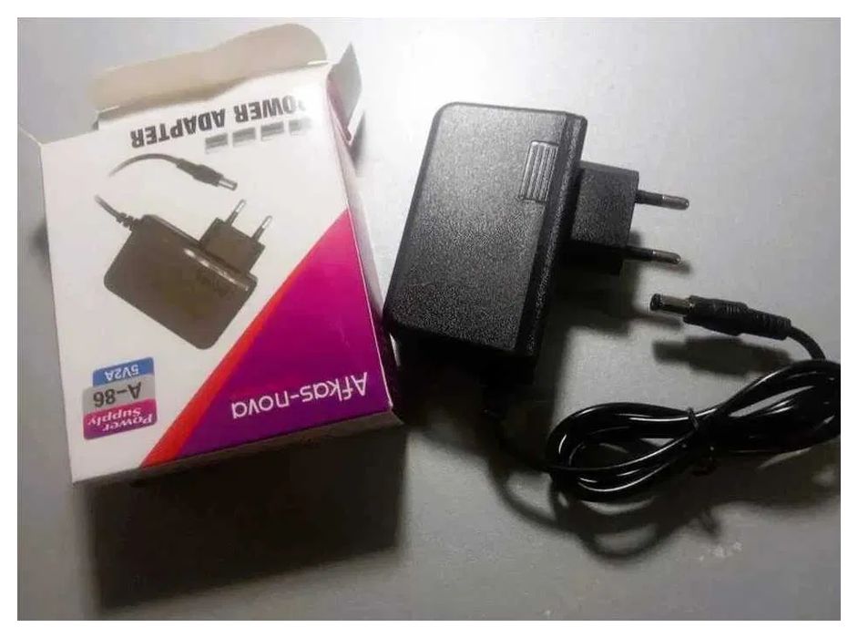 зарядка, блок питания на 5 вольт