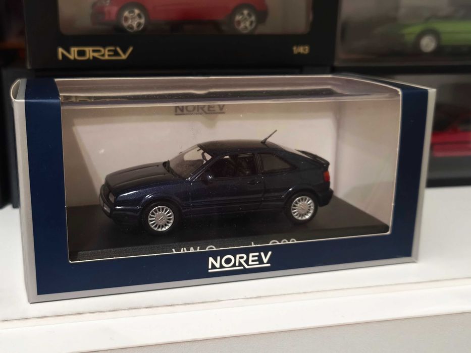 Мащабни модели автомобили 1/43