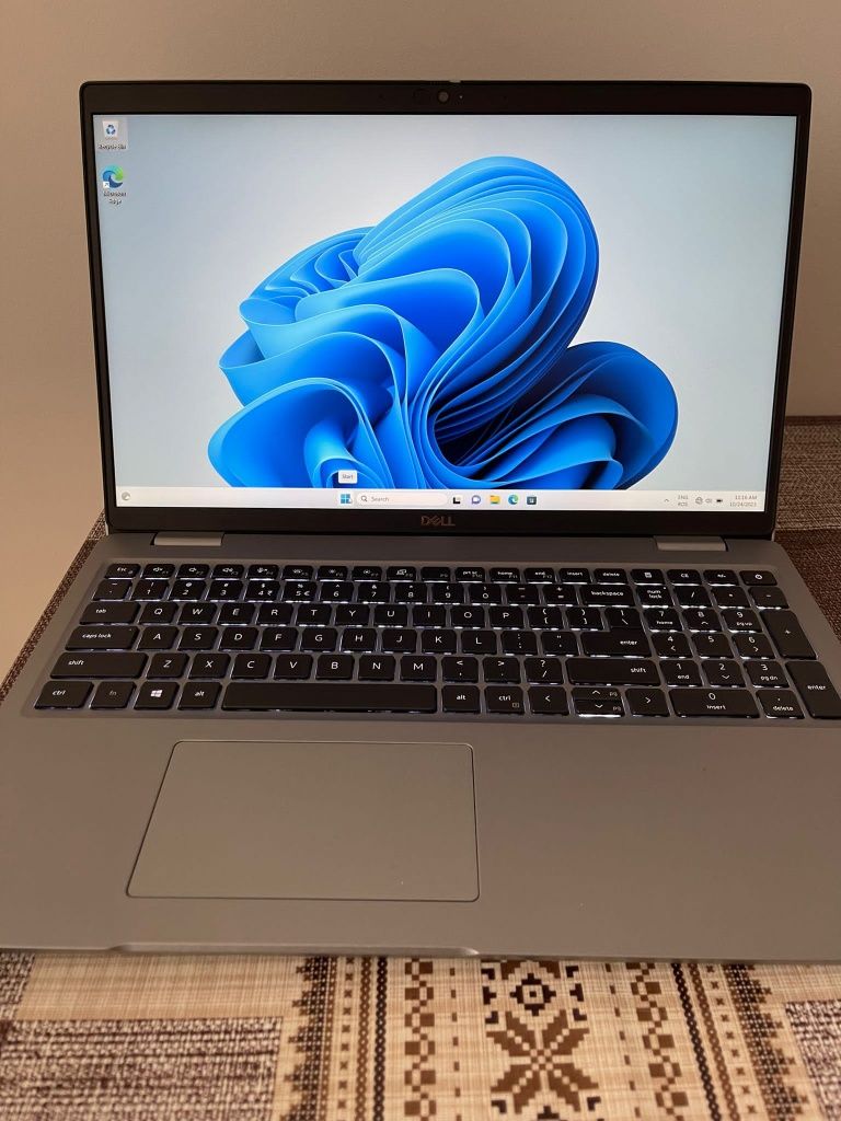 Lenovo ThinkBook & Dell Latitude 5520