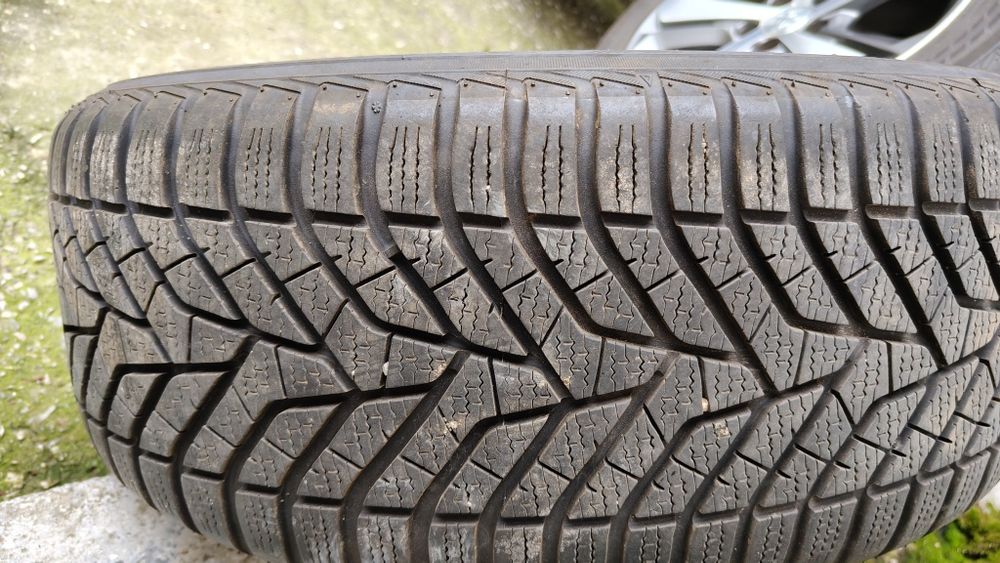 Зимни гуми Yokohama 225/50/17