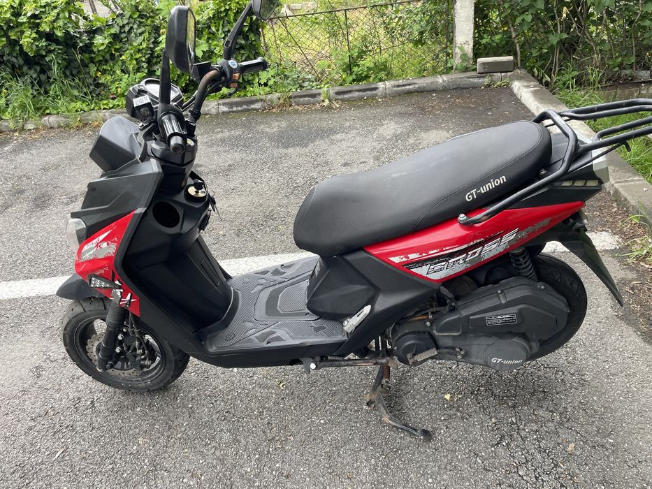 Scuter GT-union Cross 125 ccm