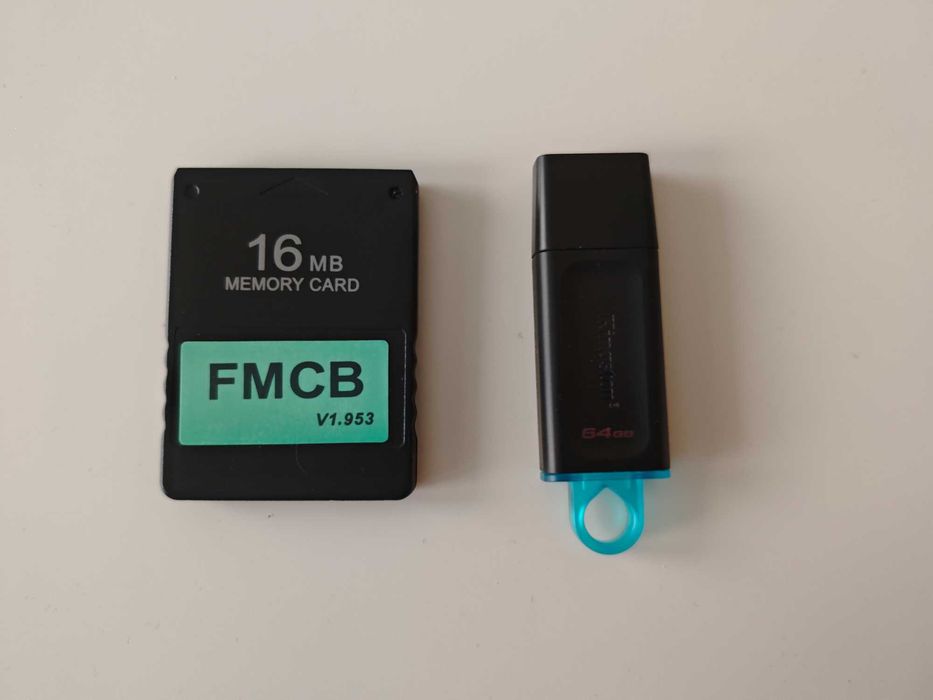 PS2 карта памет Free McBoot + флашка с 16 игри