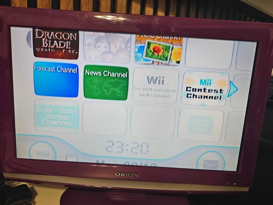 Consola Nintendo Wii Neagra + Motionplus inside RVL 001 EUR