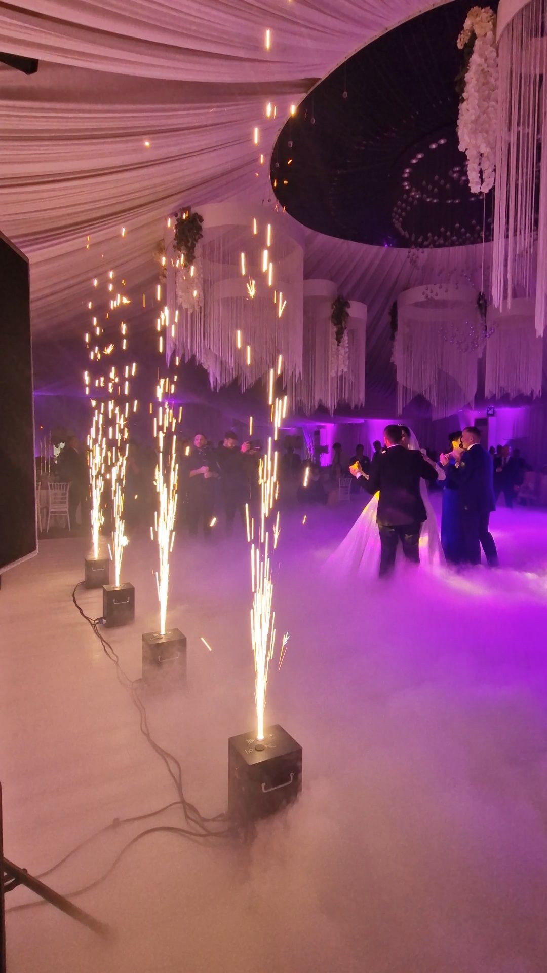 Laser cerc magic*Fum greu*Artificii*Oglindă magică*Baloane cu fum*Conf