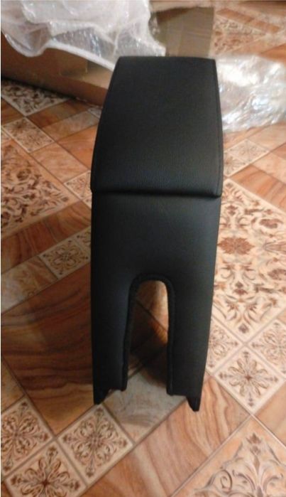 Подлокотник на ладу гранту