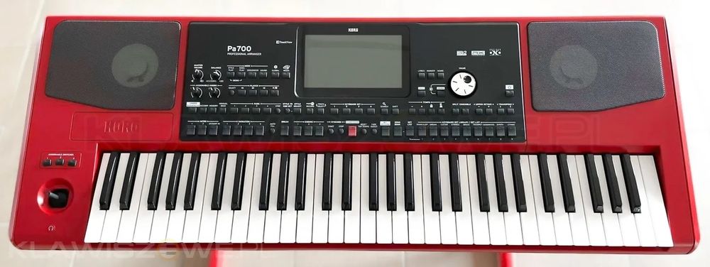 Korg Pa700 Red Edition