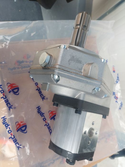 Multiplicator de turatie pentru spargator lemne