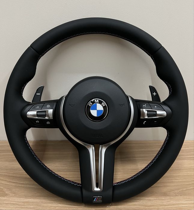 Руль на БМВ M5/M6/M3