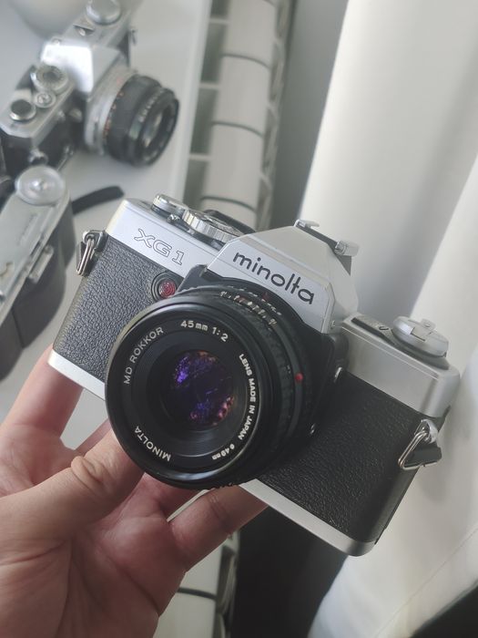 Minolta XG-1 cu obiectiv Rokkor 45mm f2