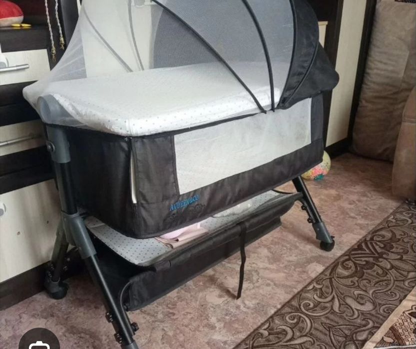 Продам кроватку детскую