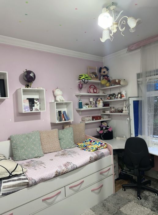 Юнусабад 17, 4/2/5 УлУчШеНкА Неторец Балкон 6 на 2 МеБеЛиРоВаНнАя