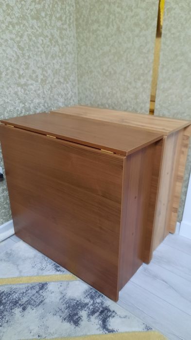 Продам новые столы книжки