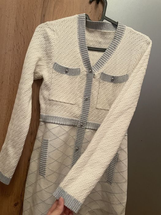 Платья осенний зимний размер S для девушек