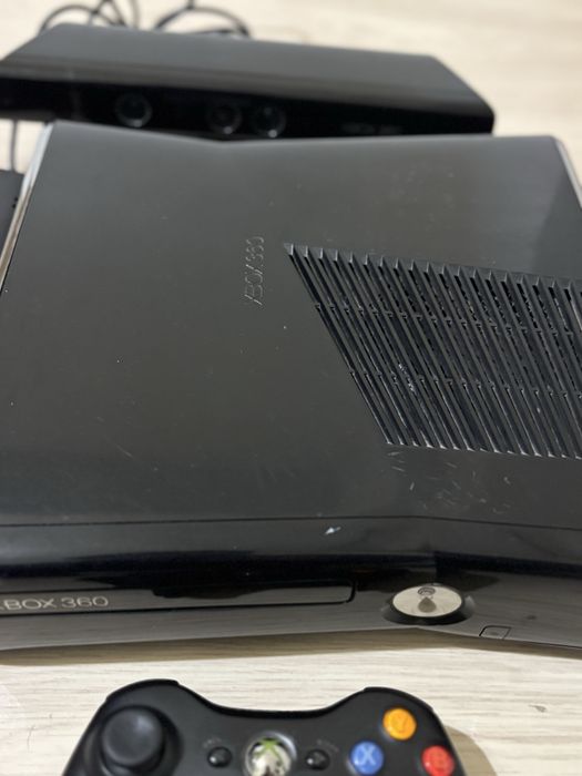 Xbox 360, Kinect, Modat, maneta originala, 250gb