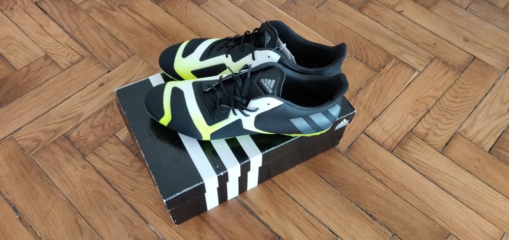 Ghete Adidas Ace, noi în cutie