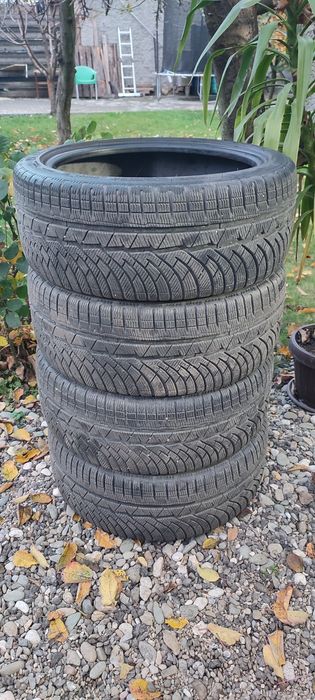 Cauciucuri de iarna 225.40.18 Michelin Alpin