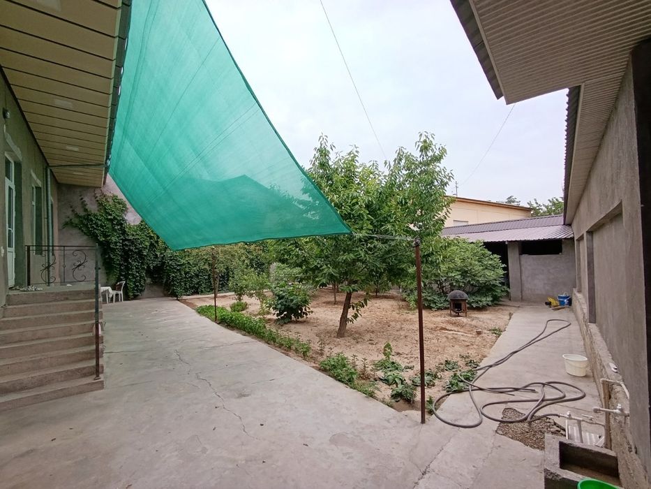 Fayziobod mahallada 2 sotix yer sotiladi