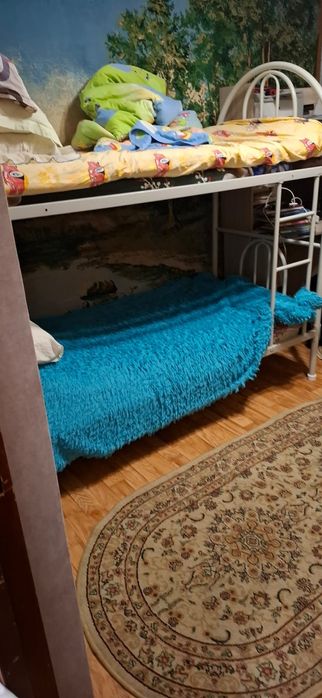 Двухярусная кровать