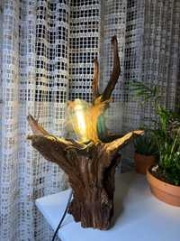 Vând lampa vintage din lemn