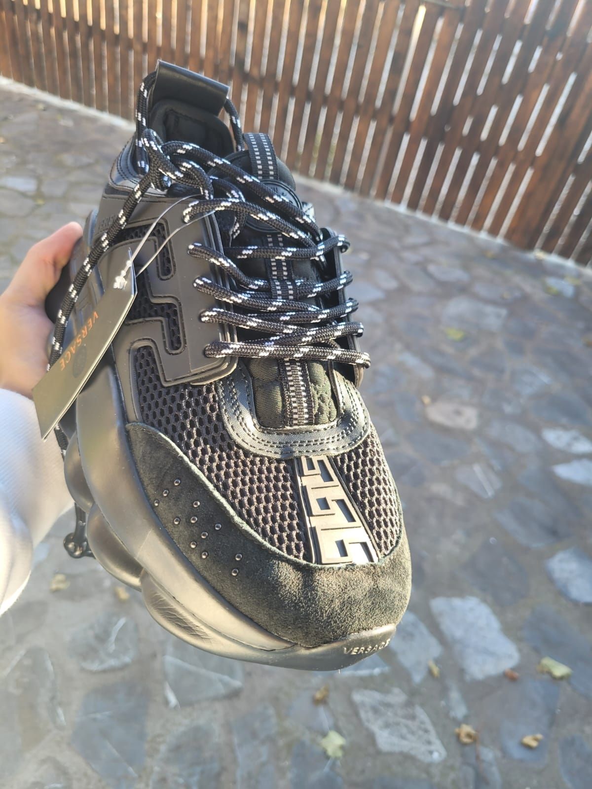 Versace chain reaction