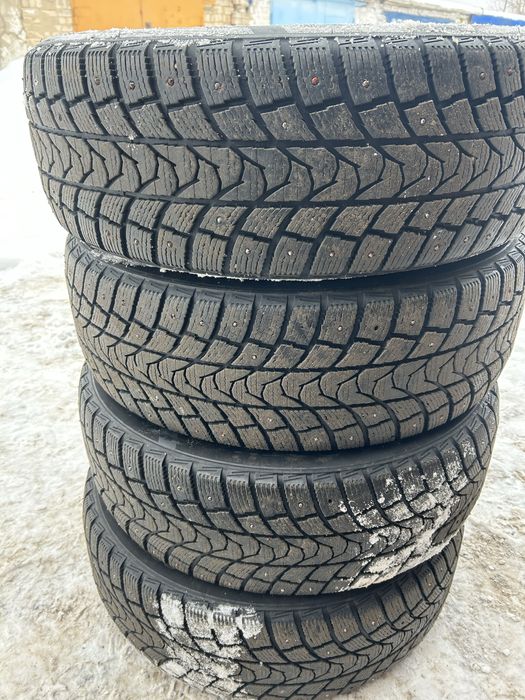 Продам зимние шины