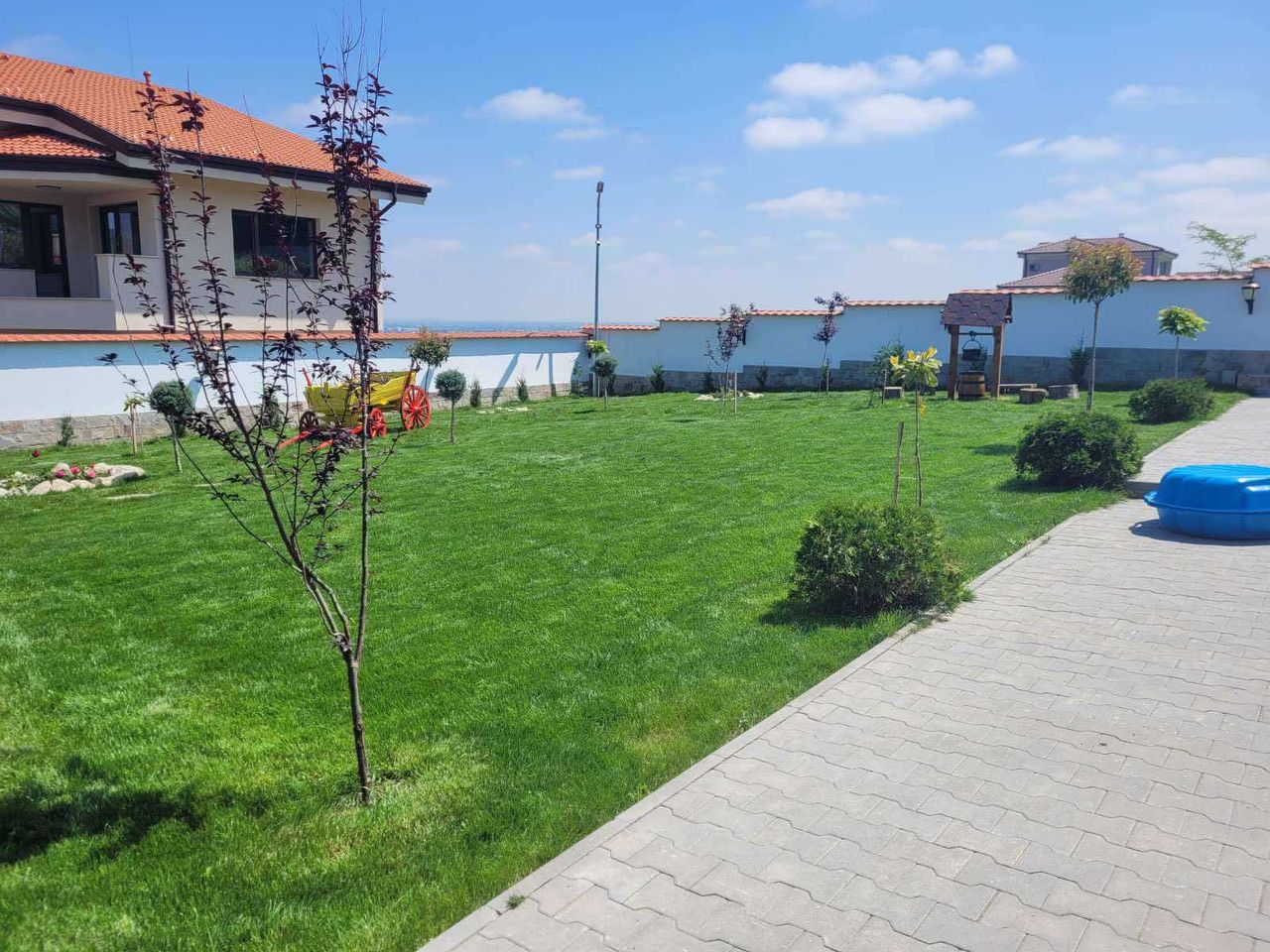 Продава се Къща в с. Марково, Област Пловдив - 400 кв.м за 2125 €/кв.м - Снимка #4
