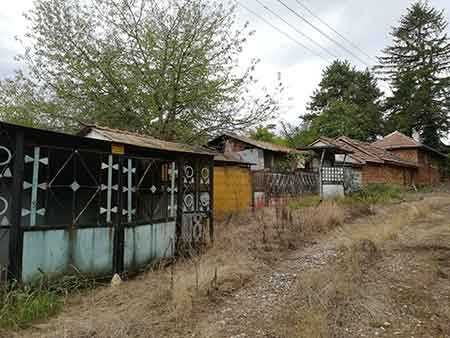 Продава КЪЩА, с. Лазарово, област Плевен