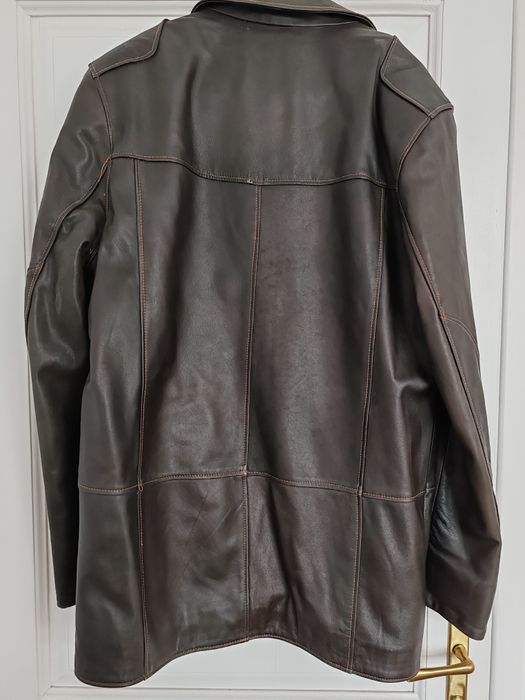 Haina de piele barbateasca