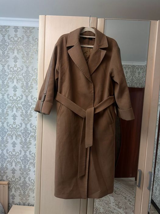 Продаётся женское пальто