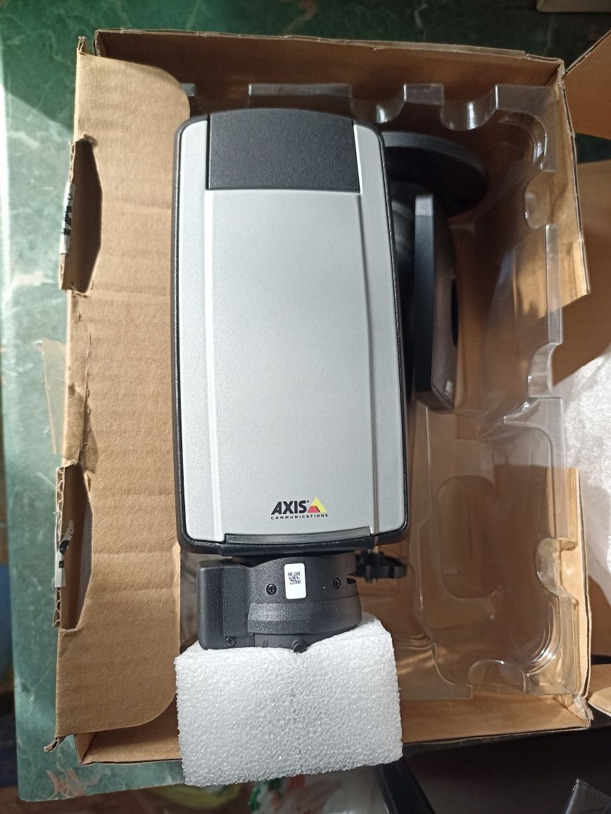 AXIS Q1602 продам