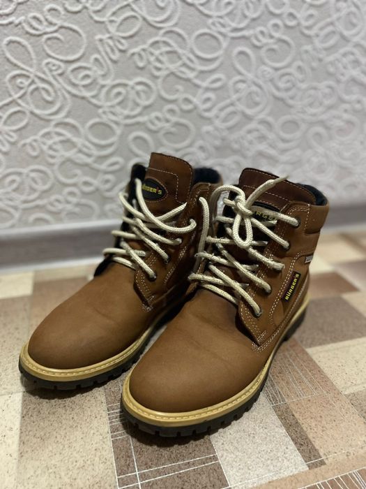 Продаю ботинки унисекс