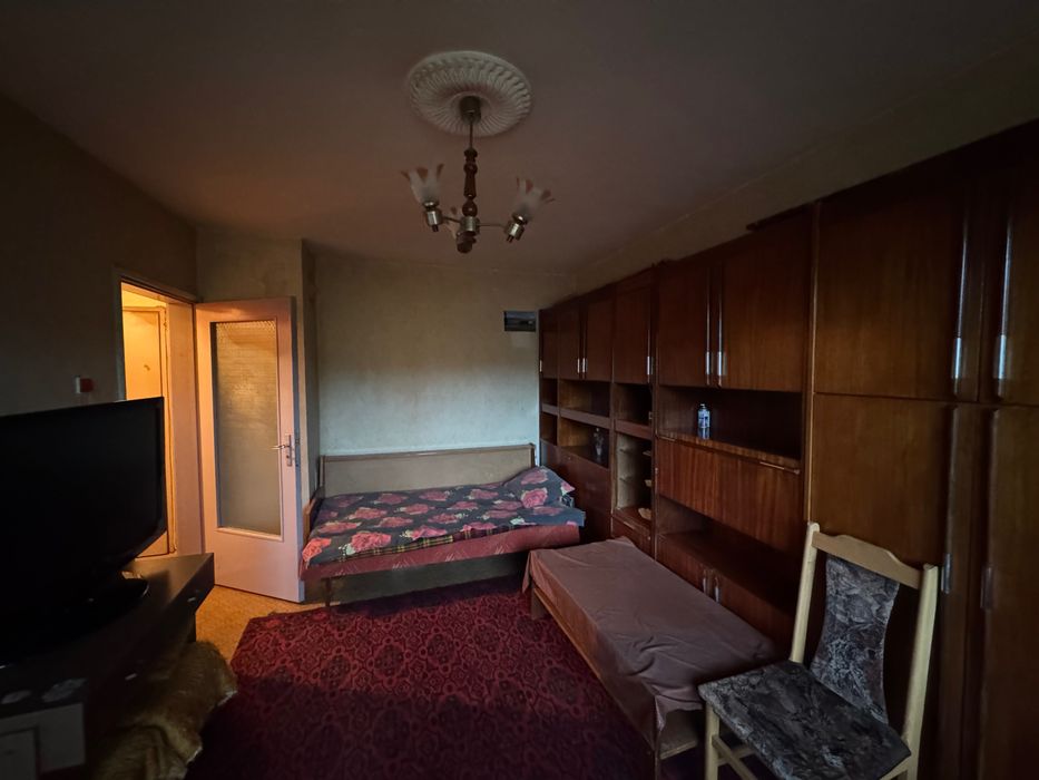 Просторен Едностаен- кв. Здравец Изток