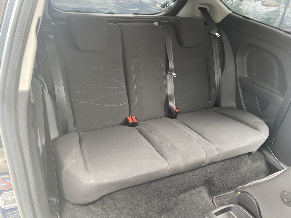 Set Scaune rabatabile incalzite sau simple Ford Fiesta 2014