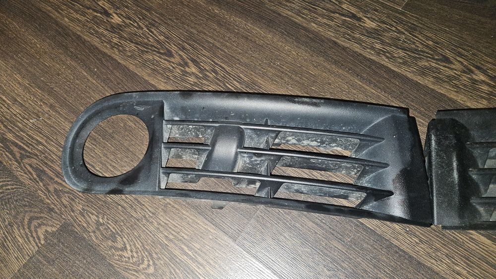 Audi a3 8L facelift решетки фарове за мъгла