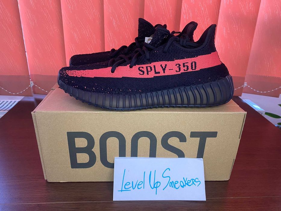 Urgent Adidas Yeezy Red Stripe 42