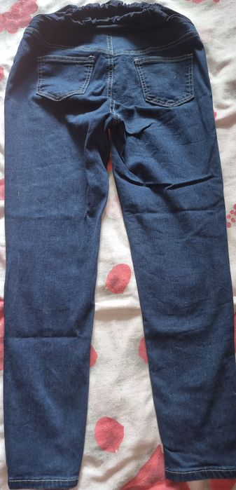 Pantaloni pentru gravide