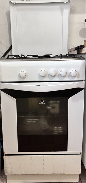 Кухонная плита газовая