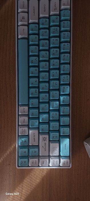 Клавиатура с подсветкой