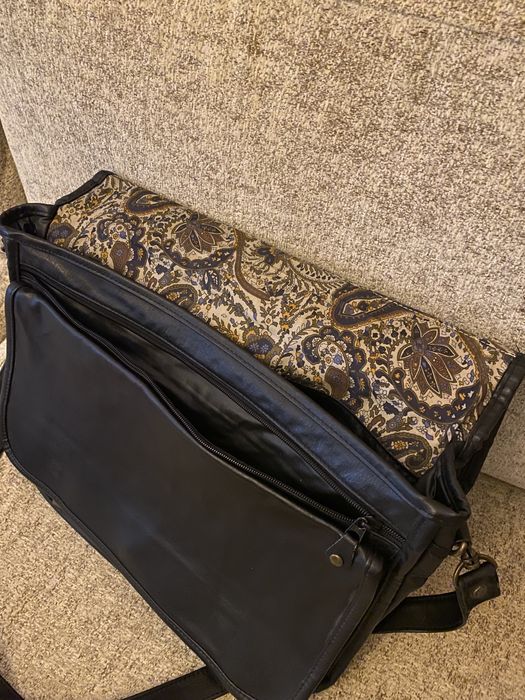 Geanta umar pentru acte sau laptop