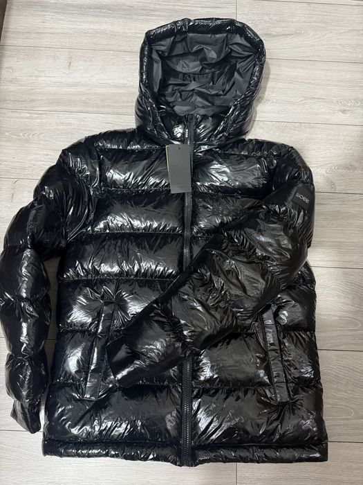 Geaca boss cu glugă calitate