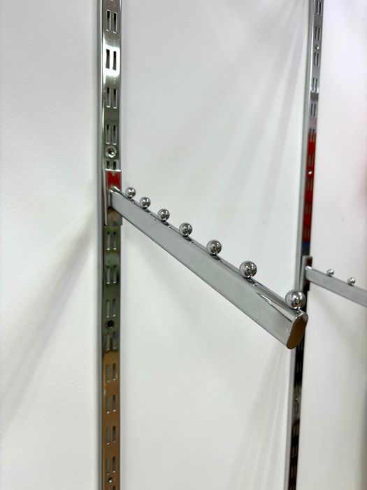 Продам профили и кронштейны