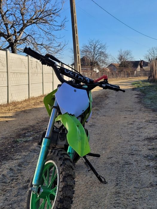 Cross 49cc,2 timpi,benzină
