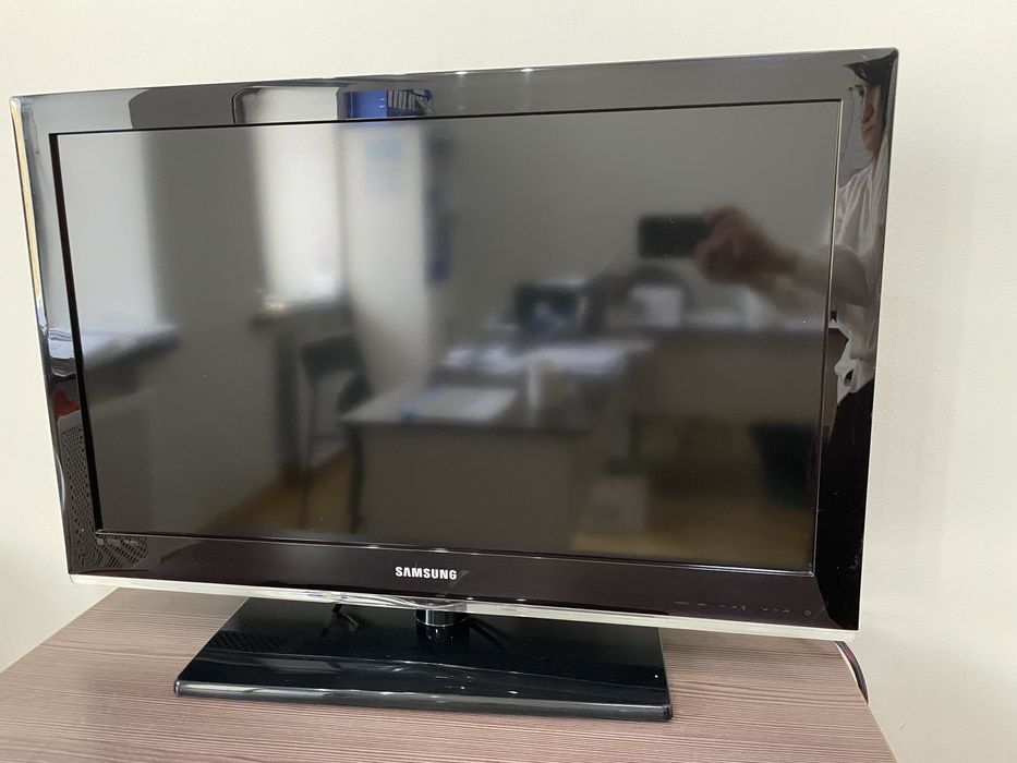 Продам телевизор SAMSUNG
