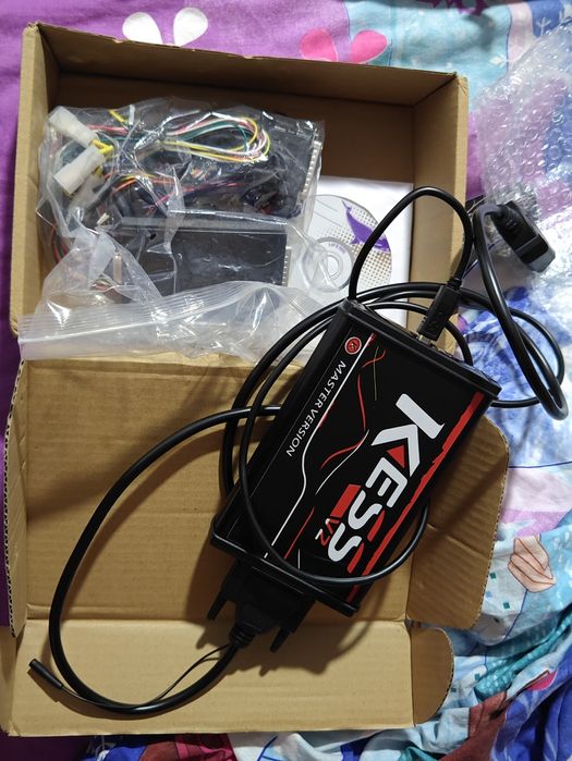Kess 5.017 interfață chip tunning plus mii de soft-uri