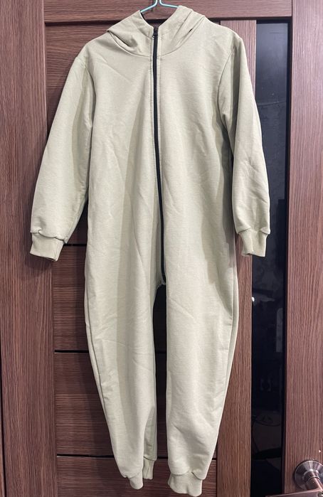 Комбинезон -динозаврик